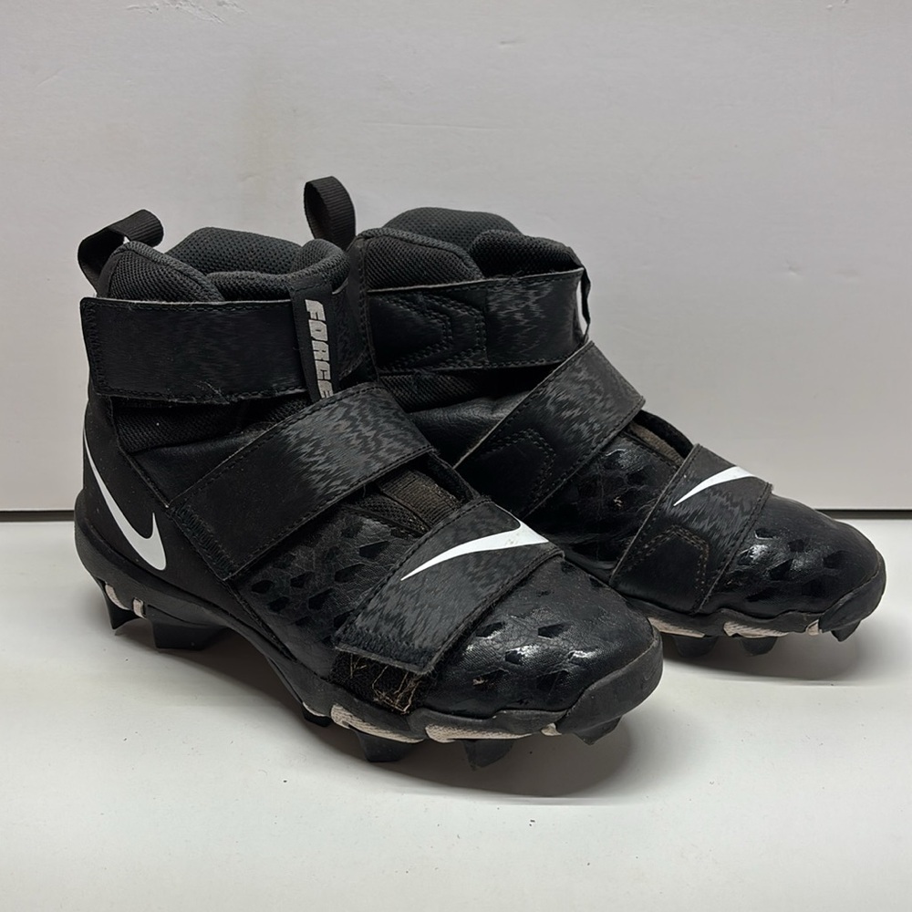 Kids Nike Cleats Black Youth Size 2.5 Velcro Strap - Picture 3 of 9